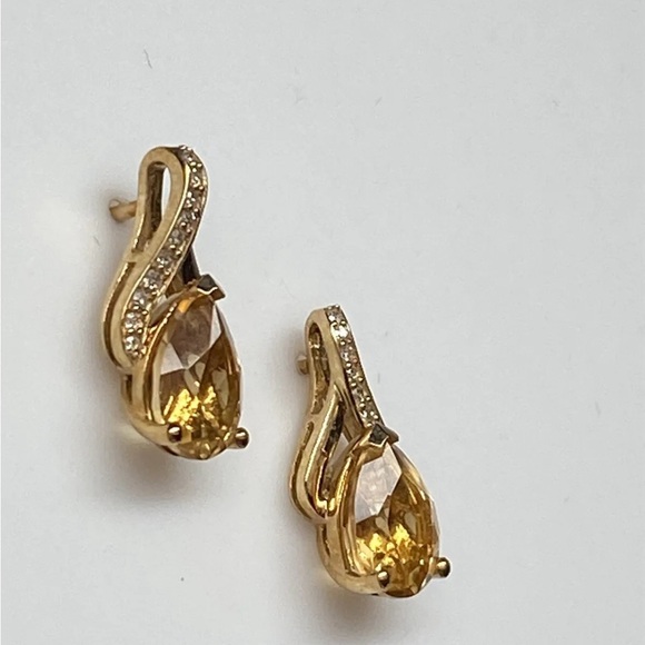 10K Yellow Gold Natural Citrine and 0.10ct Diamond Pave Stud Earrings New - Picture 5 of 12